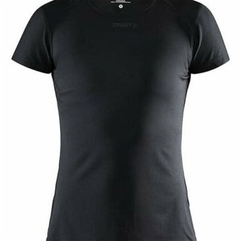 Dámske funkčné tričko CRAFT ADV Essence Slim SS čierne 1908767-999000