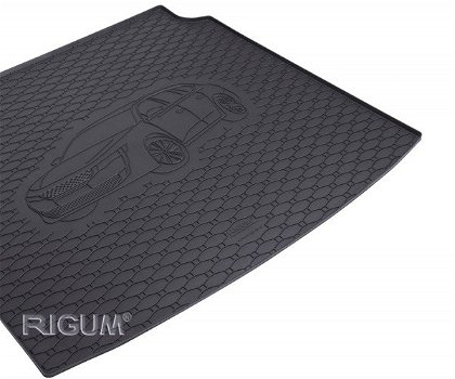 Gumová rohož kufra RIGUM - Peugeot 508 KOMBI 2018-