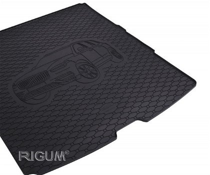 Gumová rohož kufra RIGUM - Volvo XC90 2015-
