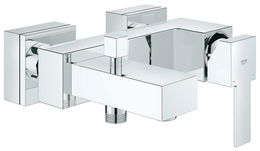 Vaňová batéria Grohe Sail Cube bez sprchového setu 150 mm chróm 23438000