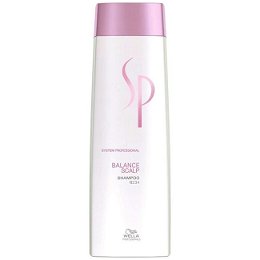 Wella Professionals Upokojujúci šampón pre citlivú pokožku hlavy ( Balance Scalp Shampoo) 250 ml
