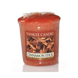 Yankee Candle Aromatická votívny sviečka Cinnamon Stick 49 g