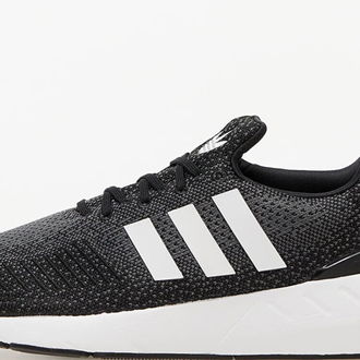 adidas Originals Swift Run 22 Black/ White/ Gray 5