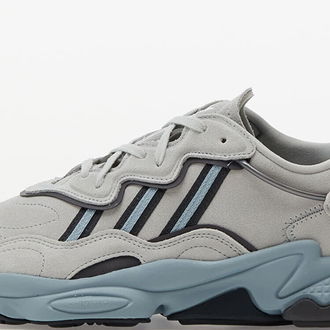 adidas Ozweego Magic Grey/ Magic Grey/ Carbon 5