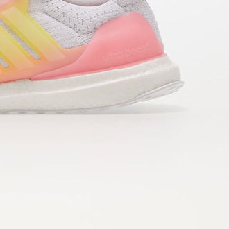 adidas UltraBOOST 5.0 Dna W Ftw White/ Ftw White/ Beam PInk 9