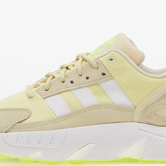 adidas ZX 22 BOOST W Sand/ Ftw White/ Yellow Tint 5