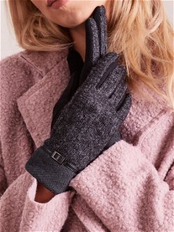 Black gloves with knitted module