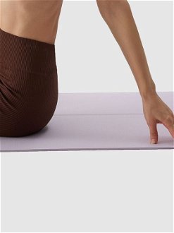 Dámske rýchloschnúce šortky na jogu z recyklovaného materiálu - hnedé 9