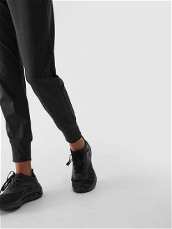 Dámske rýchloschnúce tréningové nohavice - čierne 9