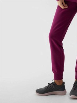Dámske teplákové nohavice typu jogger - fialové 8