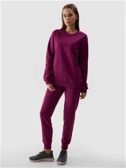 Dámske teplákové nohavice typu jogger - fialové 2
