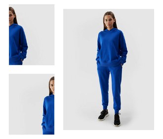 Dámske teplákové nohavice typu jogger - kobaltovo modré 4