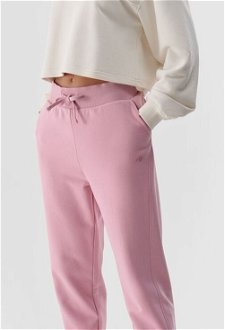 Dámske teplákové nohavice typu jogger - púdrovo ružové 5