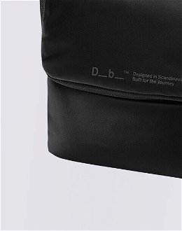 Db Essential Wash Bag M Black out 8