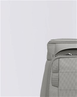 Db Hugger Backpack 25L Sand Grey 6