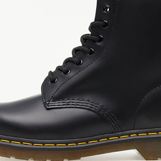 Dr. Martens 1460 Smooth Black 5