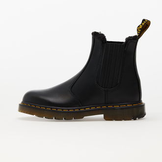 Dr. Martens 2976 Chelsea Boot Black 2