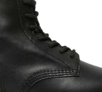 Dr. Martens Audrick Leather Platfrom Boots 5