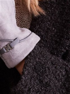 Elegant grey gloves for women 9