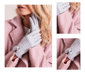 Grey checkered women's gloves 3