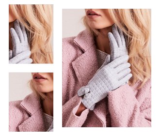 Grey checkered women's gloves 4