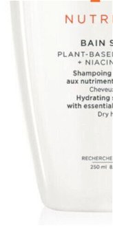 Hydratačný šampón pre suché vlasy Kérastase Nutritive Bain Satin Hydrating Shampoo - 250 ml + darček zadarmo 8
