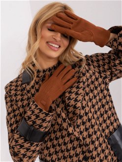 Light brown insulated women's gloves