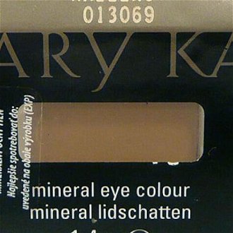 MARY KAY Matný minerálne očný tieň Hazelnut 1,4 g 5