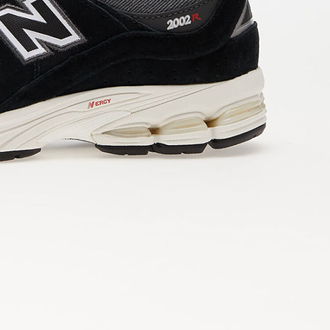 New Balance 2002R Black 9