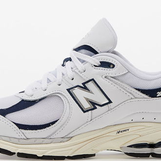 New Balance 2002R White 5