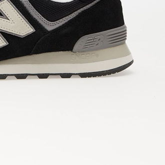 New Balance 574 Black 9