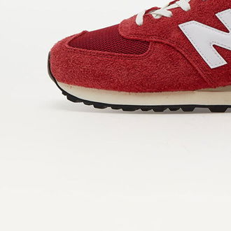 New Balance 574 Varsity Red 8