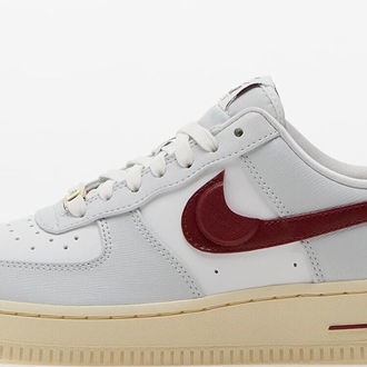 Nike W Air Force 1 '07 Se Photon Dust/ Team Red-Summit White-Muslin 5