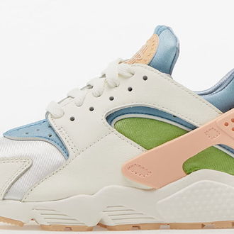 Nike W Air Huarache SE Sail/ Arctic Orange-Worn Blue-Vivid Green 5