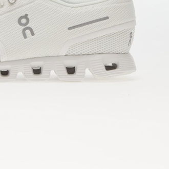 On M Cloud 5 Undyed-White/ White 9