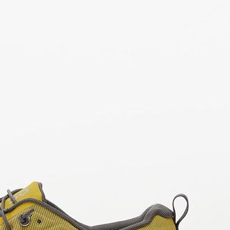 On M Cloud Waterproof Mustard/ Rock 7