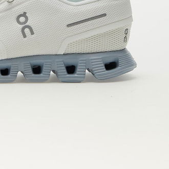 On W Cloud 5 White/ Chambray 9