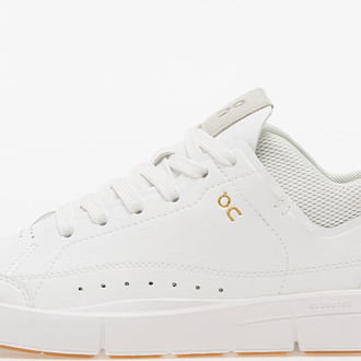 On W The Roger Centre Court White/ Gum 5