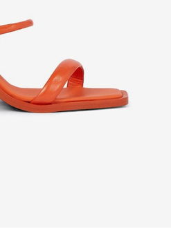 Oranžové dámske kožené pantofle na podpätku Calvin Klein Heel Mule 9