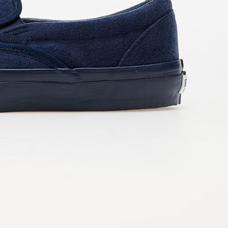 Vans OG Classic Slip-On (Velvet Embroidery) Navy/ Black 9