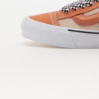 Vans Vault Knu Skool LX Suede Peach Dust 8