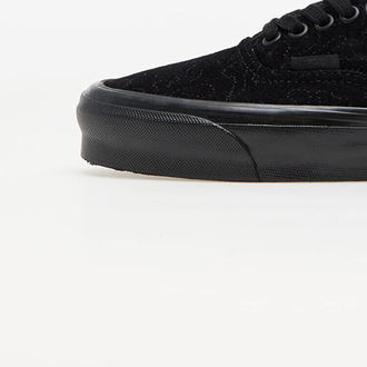 Vans Vault OG Authentic LX (Velvet Embroidery) Black/ Black 8