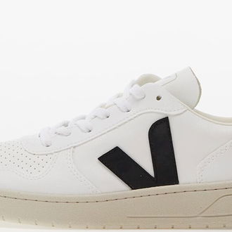 Veja V-10 CWL White/ Black 5