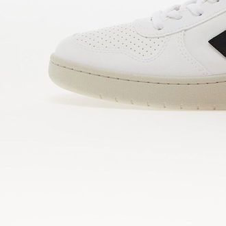 Veja V-10 CWL White/ Black 8