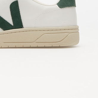 Veja V-12 Leather Extra White/Cyprus 9