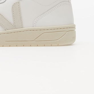 Veja W V-15 Leather Extra White 9